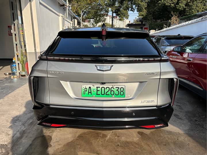 Фото 8 - Cadillac Lyriq