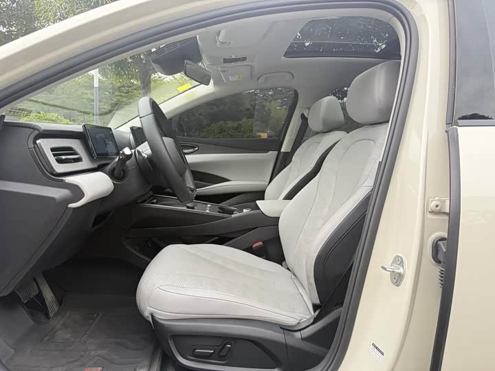 Фото 3 - BYD Seal 06 Hybrid/EV