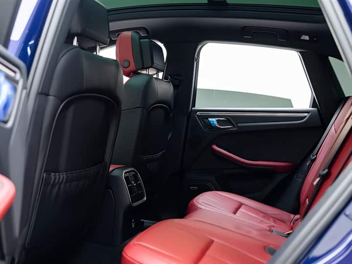 Фото 9 - Porsche Macan