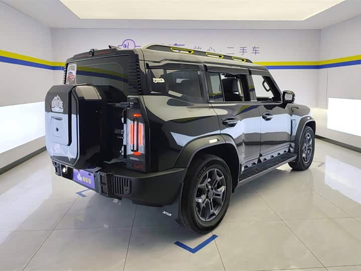 Фото 3 - Jetour T2