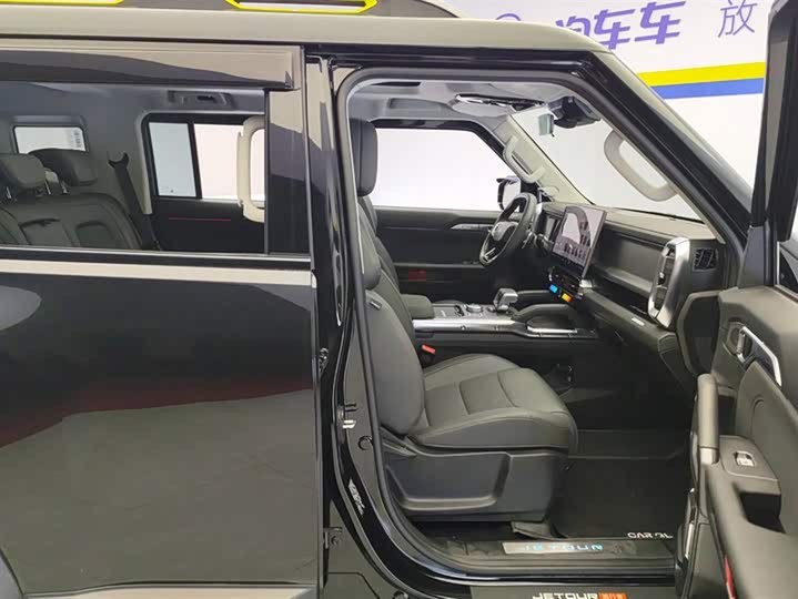 Фото 8 - Jetour T2