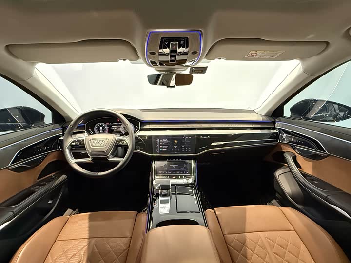 Фото 9 - Audi A8