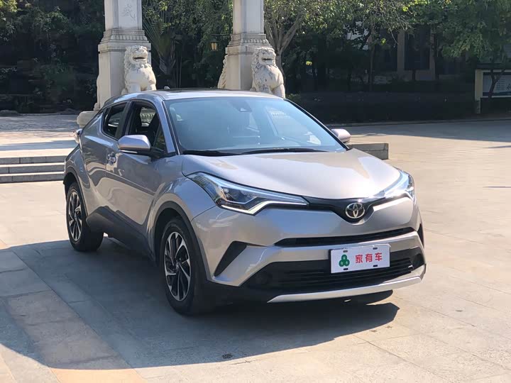 Фото 3 - Toyota Izoa