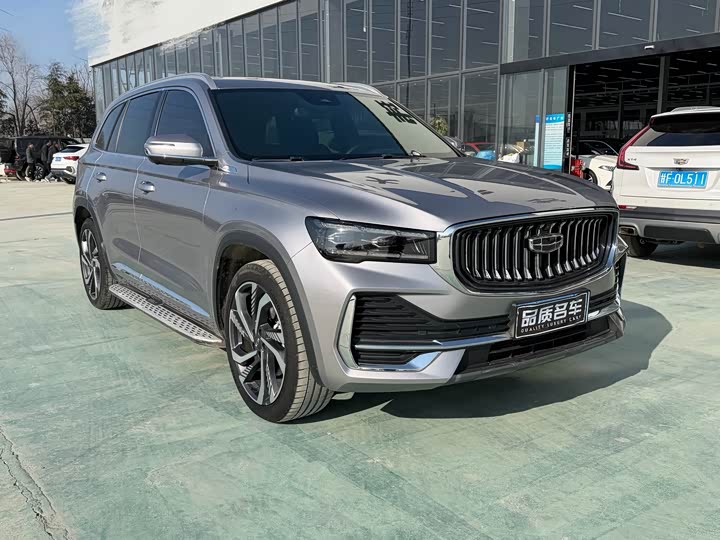 Фото 2 - Geely Monjaro