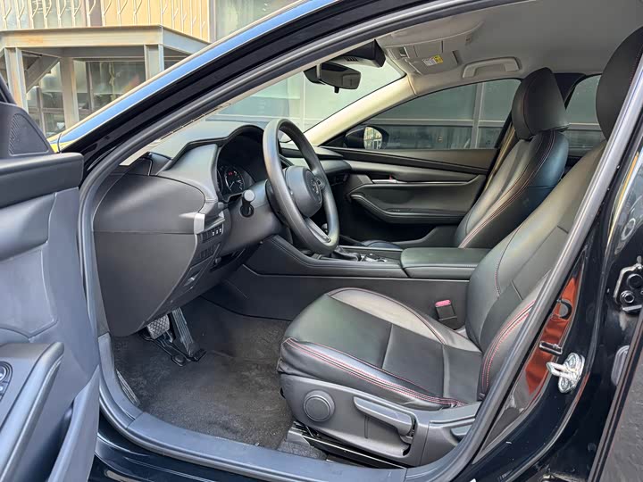 Фото 6 - Mazda 3 (Axela)