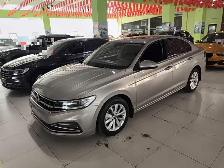 Фото 2 - Volkswagen Bora