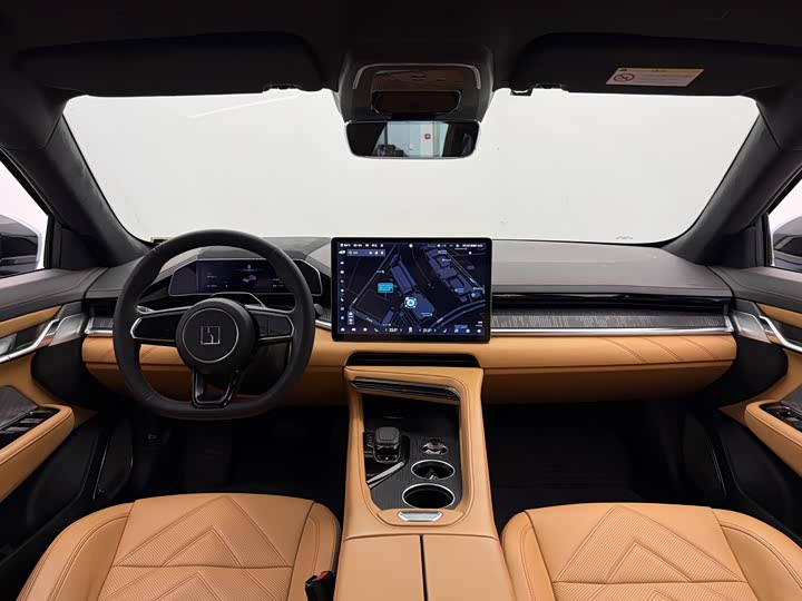 Фото 9 - Zeekr 001