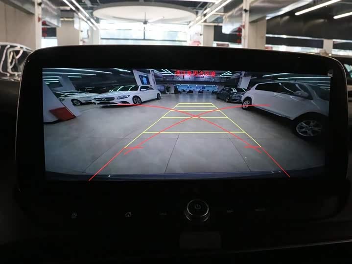 Фото 8 - Buick GL8 ES