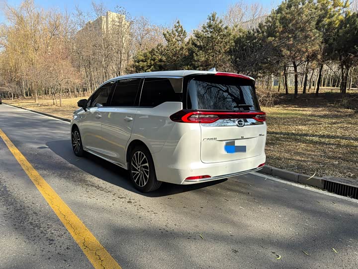 Фото 4 - GAC Trumpchi M6