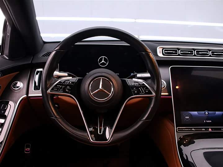 Фото 7 - Mercedes-Benz S-Class