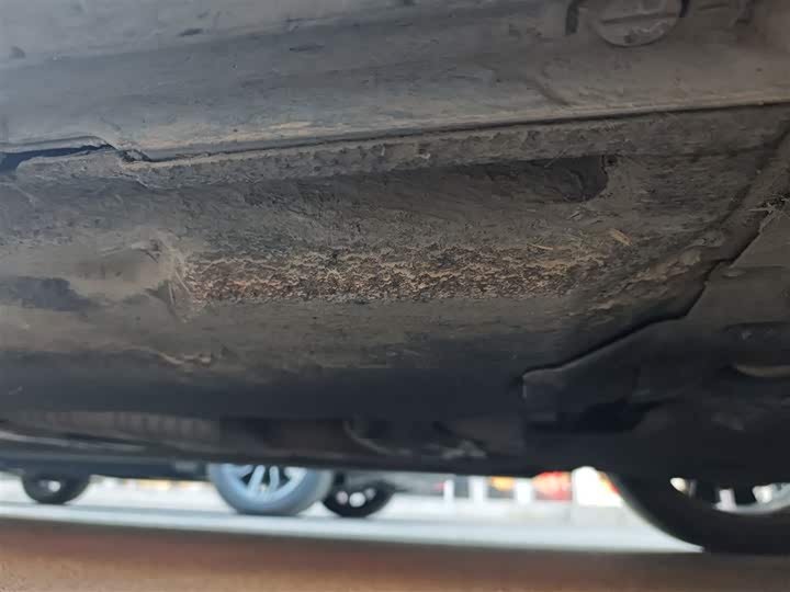 Фото 2 - Audi A6L