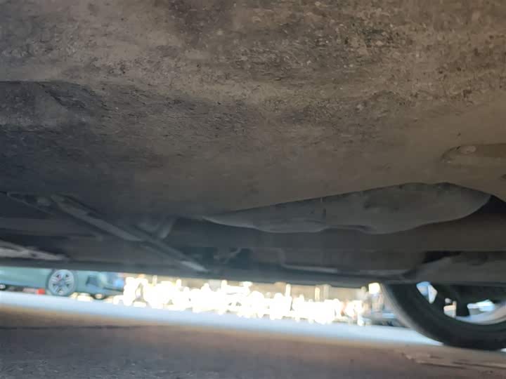 Фото 6 - Audi A6L