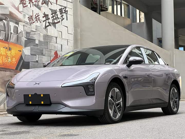 Фото 1 - XPeng Mona M03