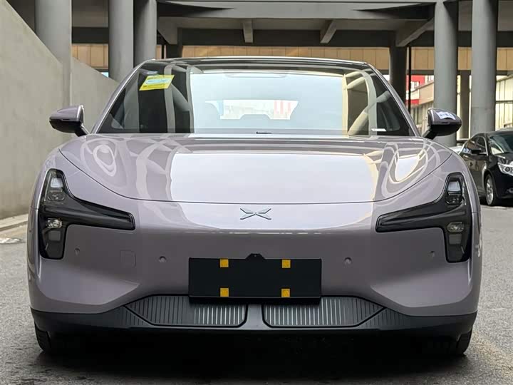 Фото 2 - XPeng Mona M03