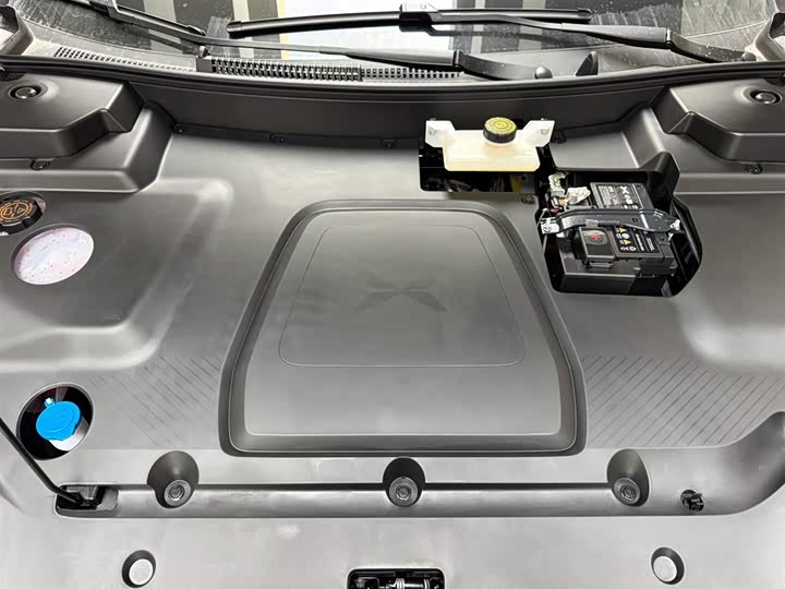 Фото 7 - XPeng Mona M03