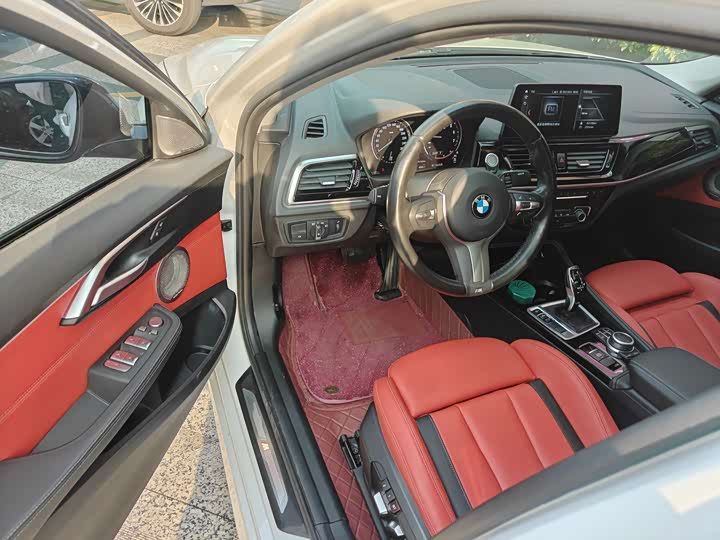 Фото 4 - BMW 1 Series