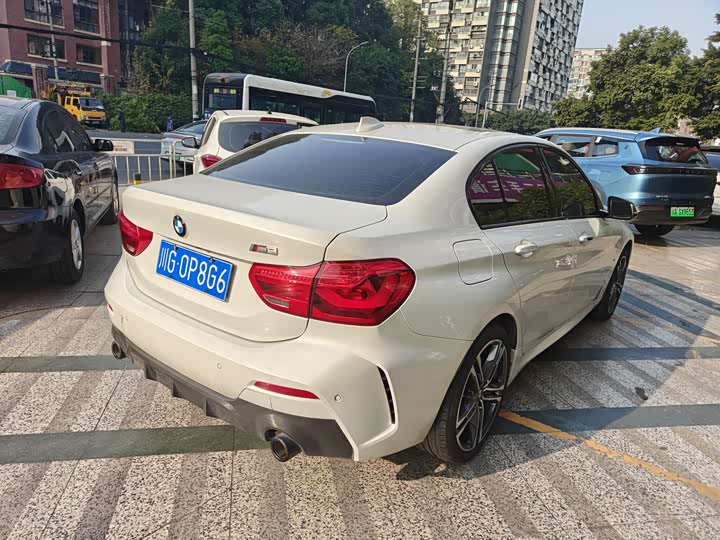 Фото 6 - BMW 1 Series