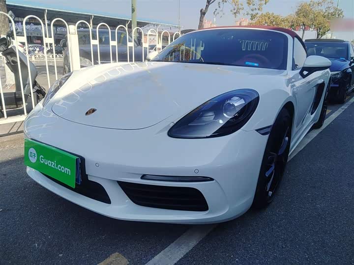 Фото 2 - Porsche 718