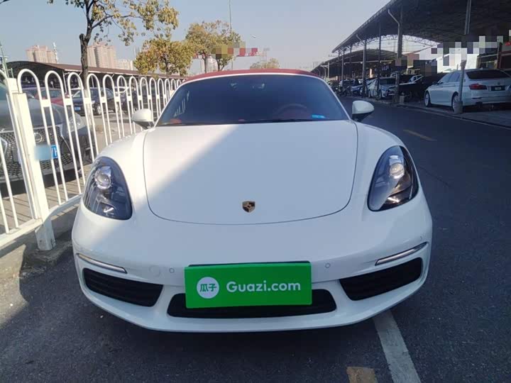 Фото 3 - Porsche 718