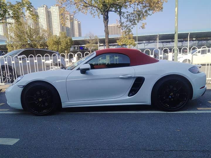 Фото 5 - Porsche 718