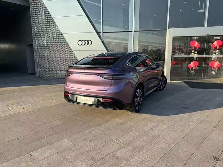 Фото 5 - Luxeed R7