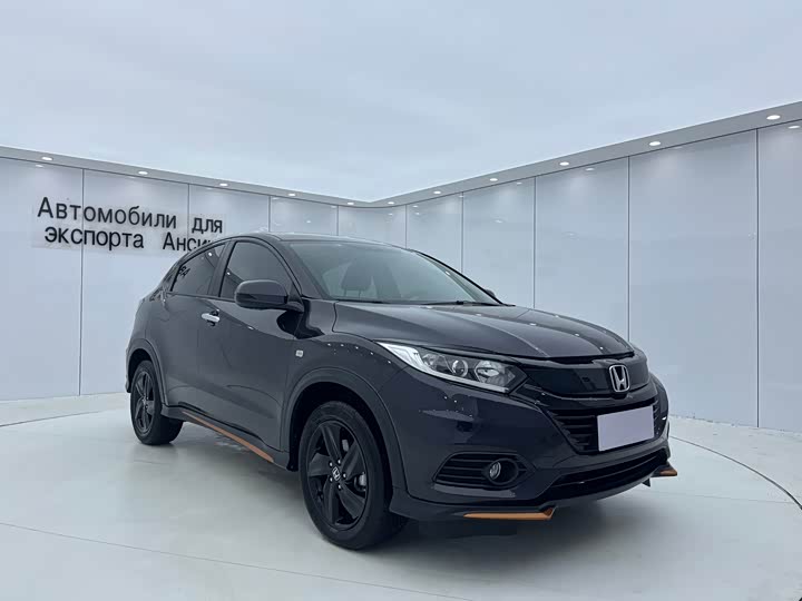 Фото 3 - Honda Vezel