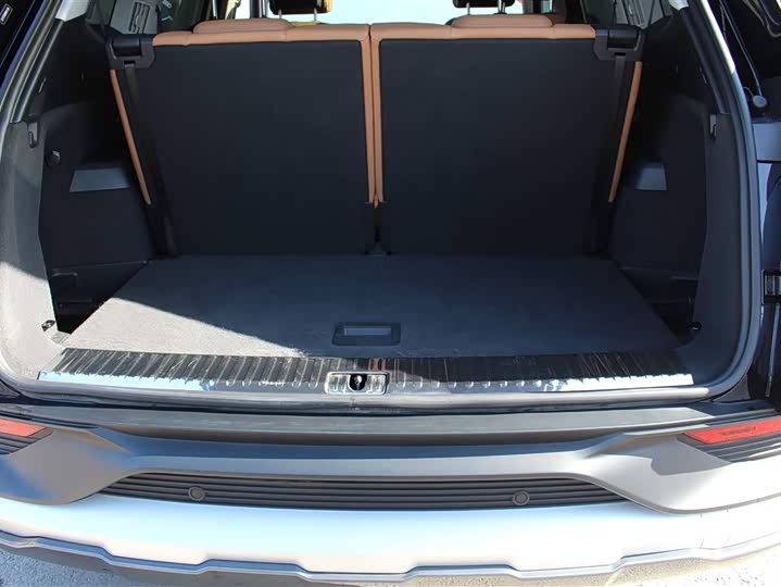 Фото 6 - Audi Q6