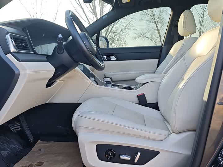 Фото 9 - LiXiang One