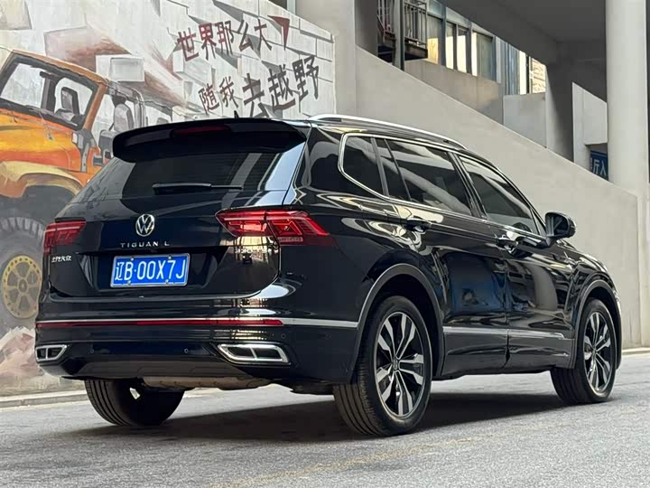 Фото 5 - Volkswagen Tiguan L Pro