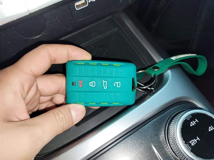 Фото 9 - Tank 300