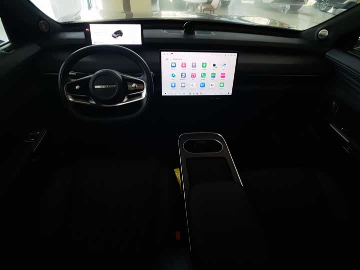 Фото 7 - Exeed Sterra ET