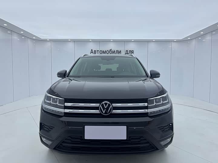 Фото 2 - Volkswagen Tharu