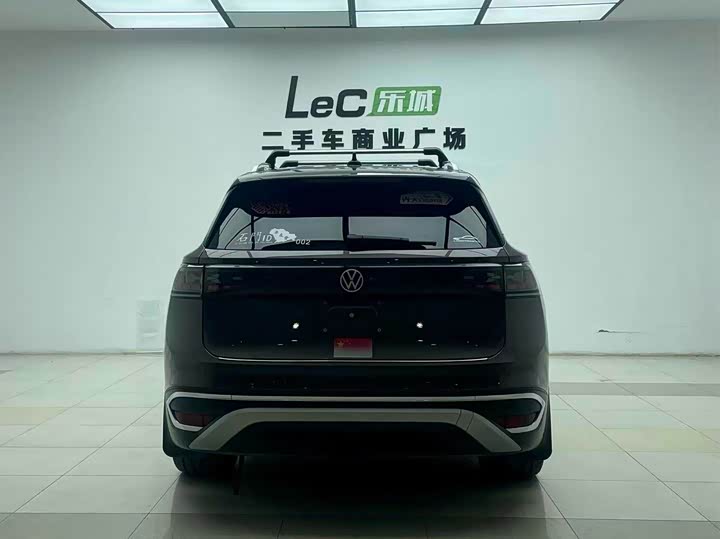 Фото 5 - Volkswagen ID.6 Crozz