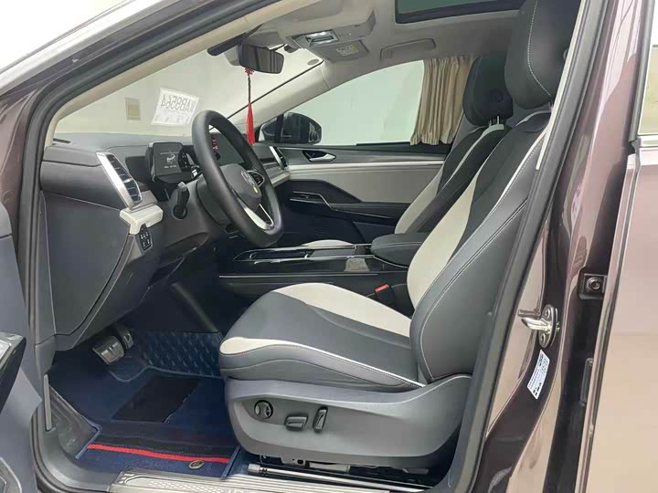 Фото 7 - Volkswagen ID.6 Crozz