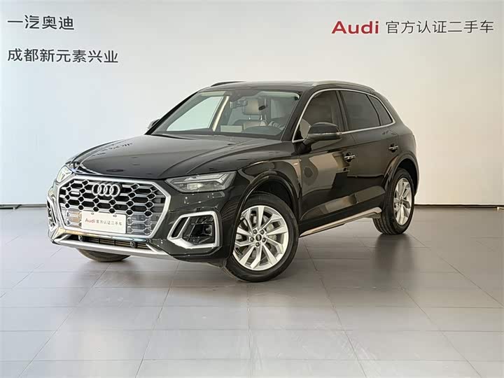 Фото 1 - Audi Q5L