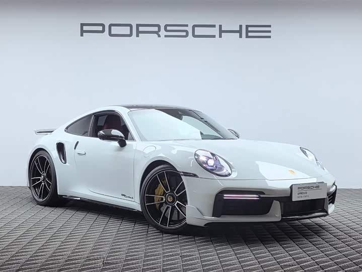 Фото 3 - Porsche 911