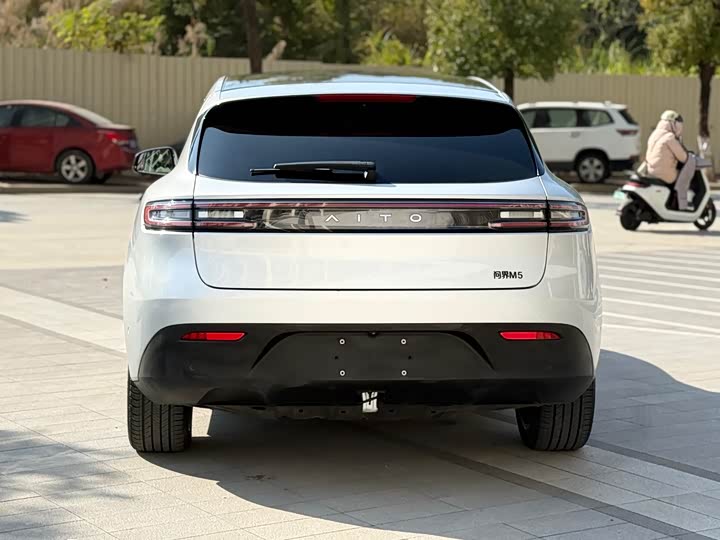 Фото 7 - Aito M5