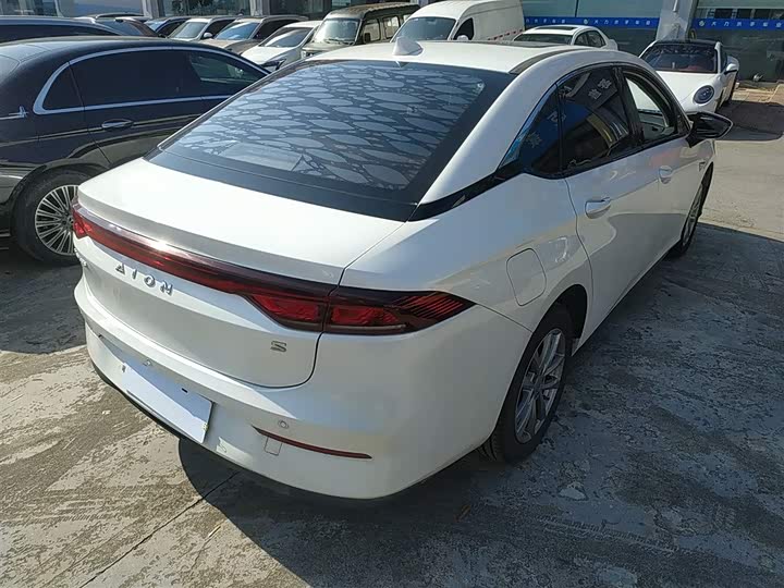 Фото 7 - GAC Aion S