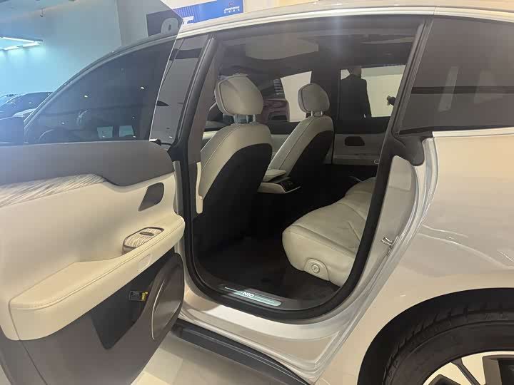 Фото 6 - Nio ET7