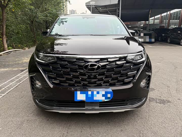 Фото 2 - Hyundai Custo