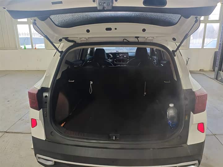 Фото 7 - Kia KX3