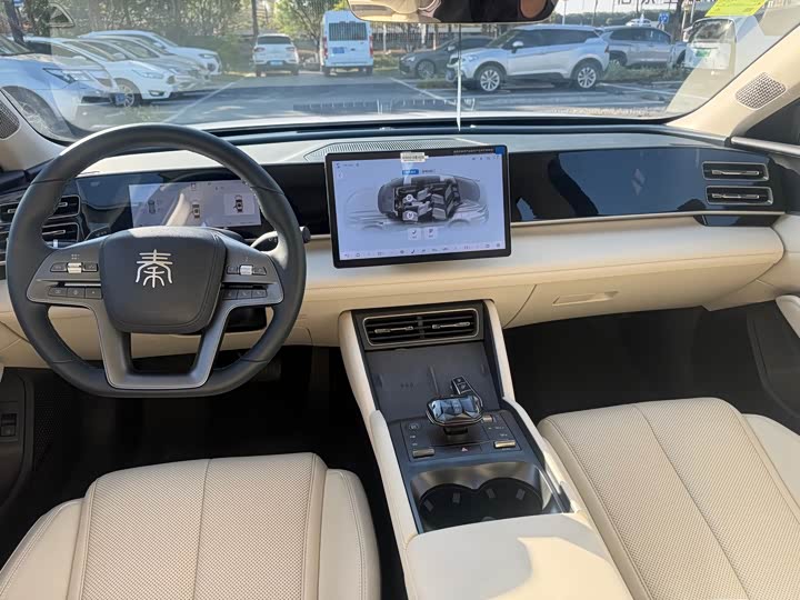 Фото 6 - BYD Qin L