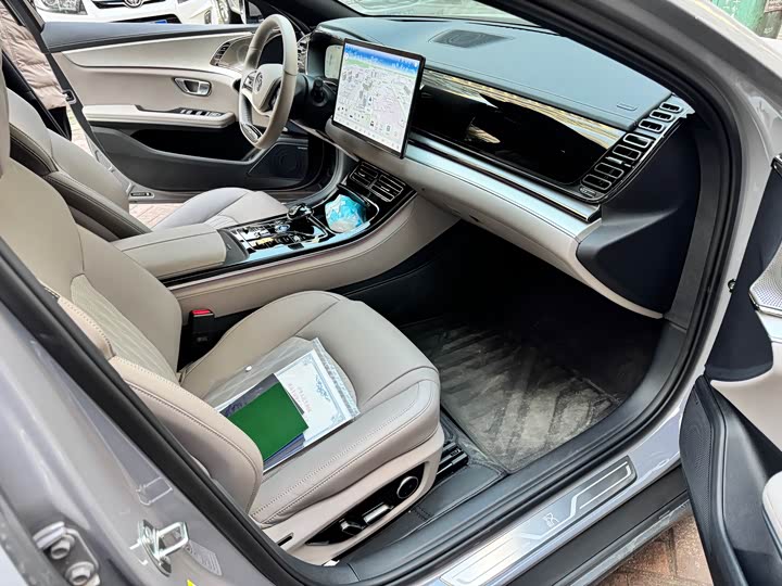 Фото 8 - BYD Han