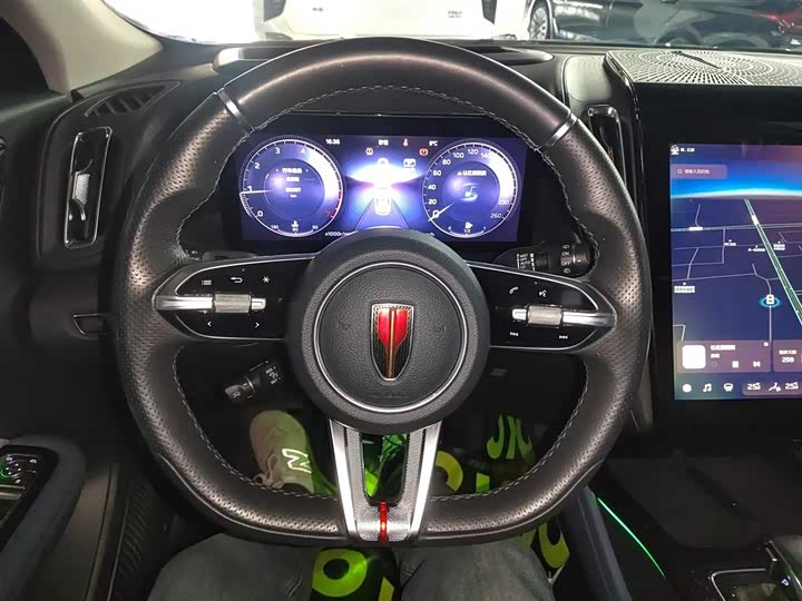 Фото 3 - Hongqi HS3