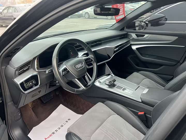 Фото 6 - Audi A6L