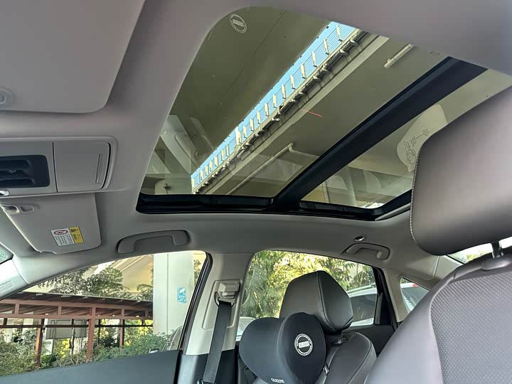 Фото 9 - Honda Accord