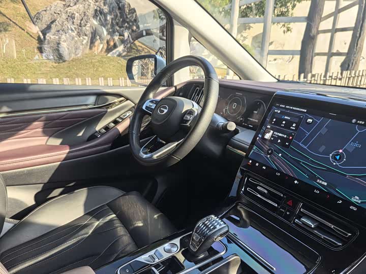 Фото 5 - GAC Trumpchi M8