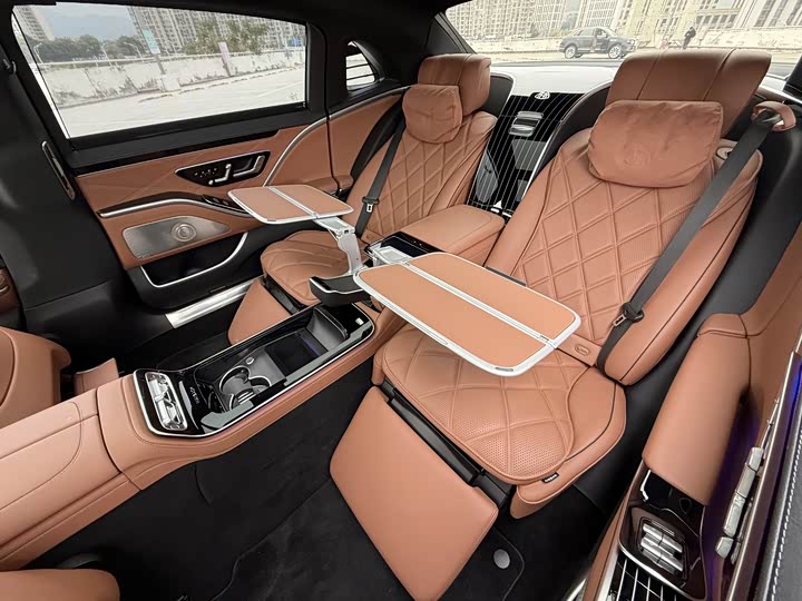 Фото 8 - Mercedes-Benz Maybach S-Class