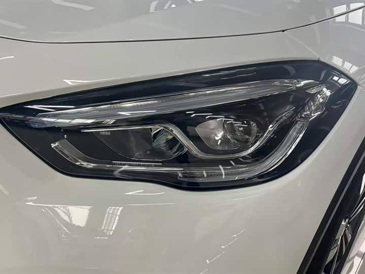 Фото 5 - Mercedes-Benz GLA-Class