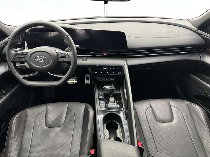 Фото 6 - Hyundai Elantra N line